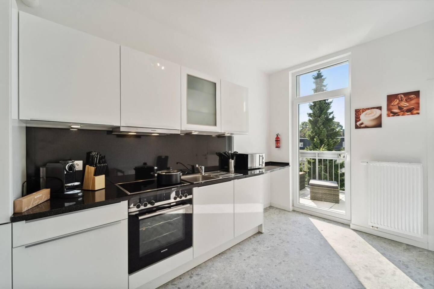Infinity Stay Ferienapartments Rheinstrasse Wilhelmshaven Luaran gambar