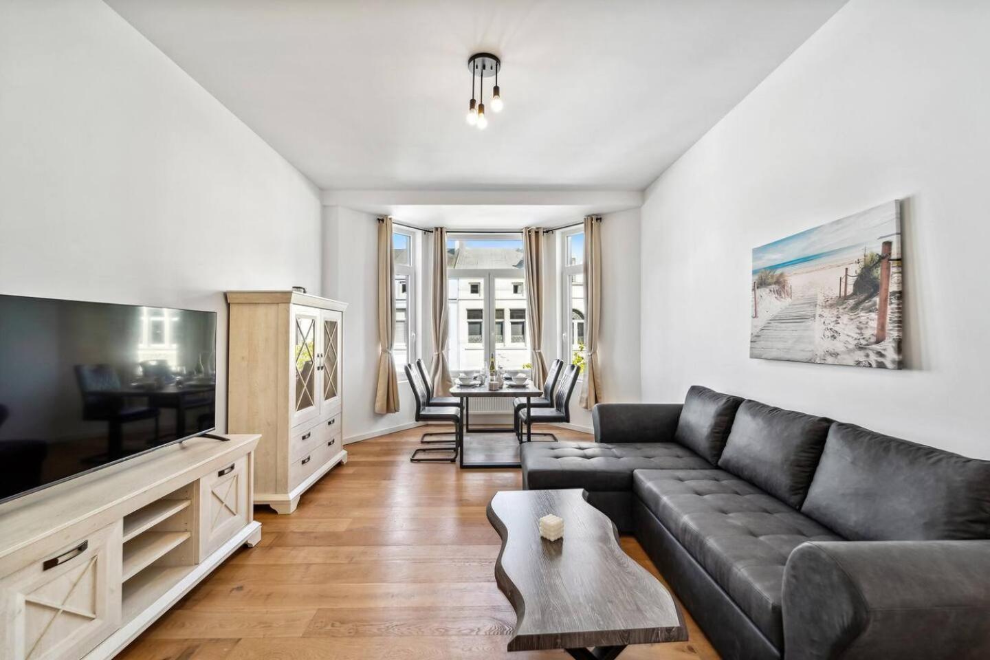 Infinity Stay Ferienapartments Rheinstrasse Wilhelmshaven Luaran gambar
