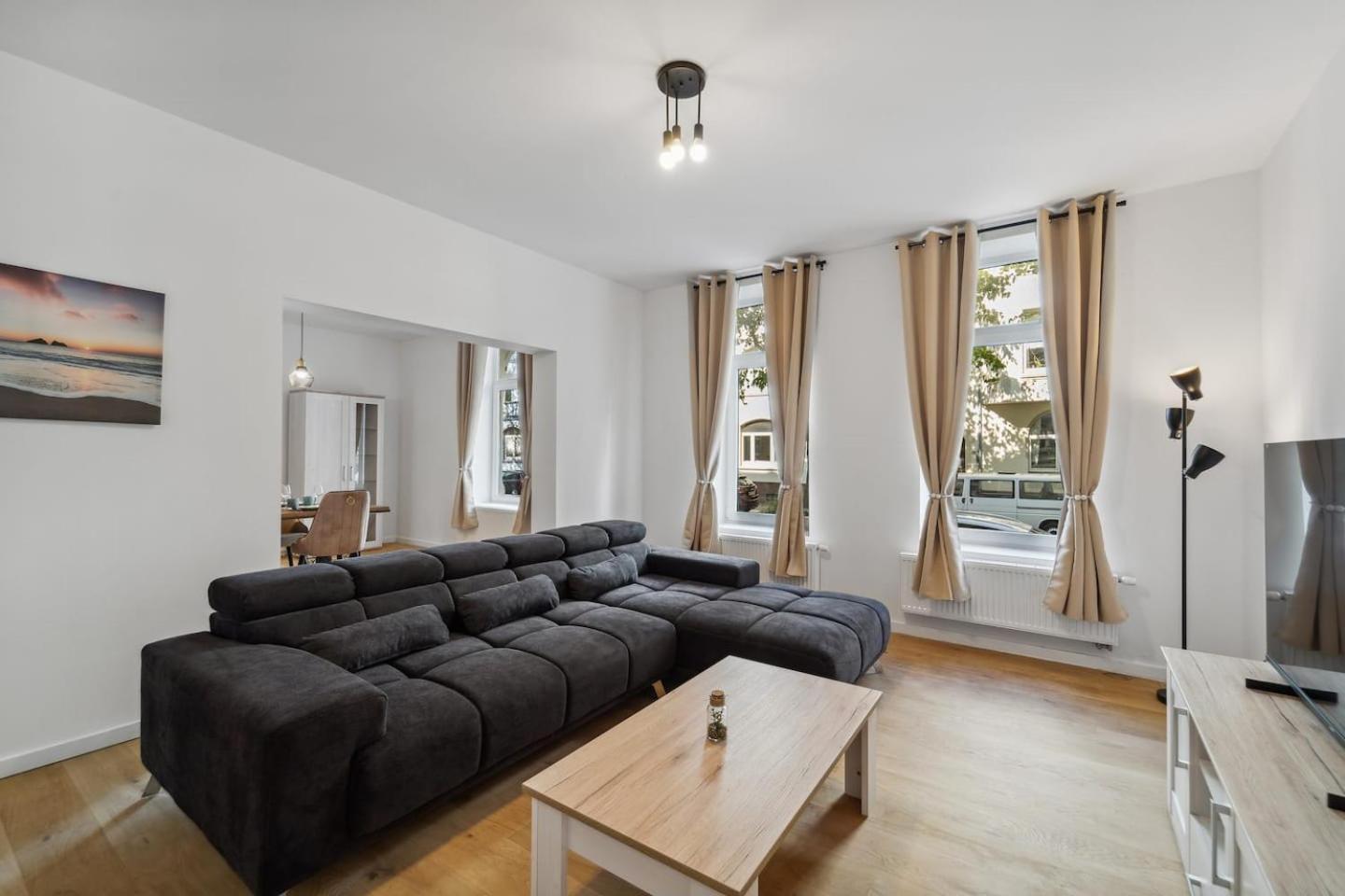 Infinity Stay Ferienapartments Rheinstrasse Wilhelmshaven Luaran gambar