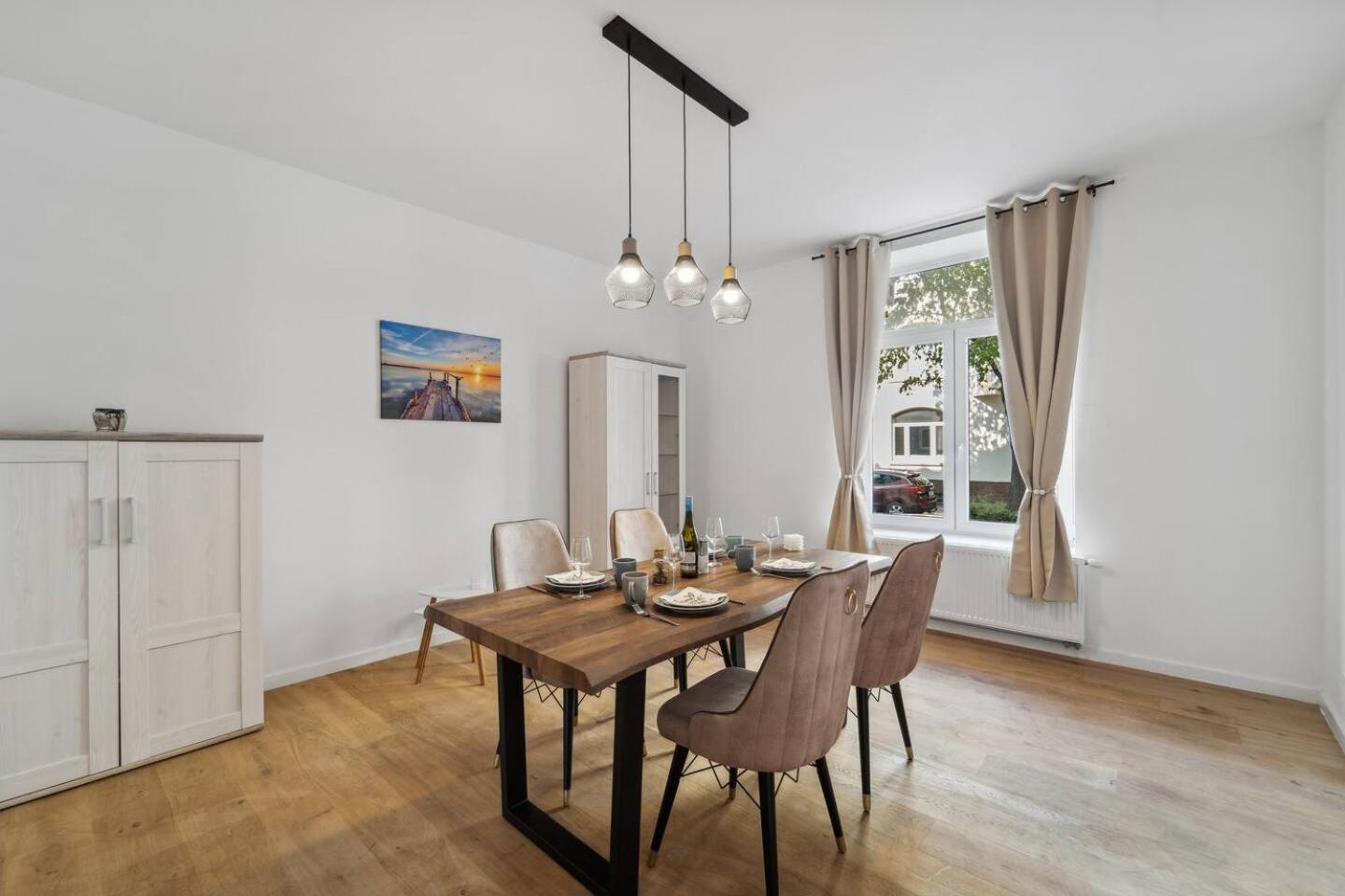 Infinity Stay Ferienapartments Rheinstrasse Wilhelmshaven Luaran gambar