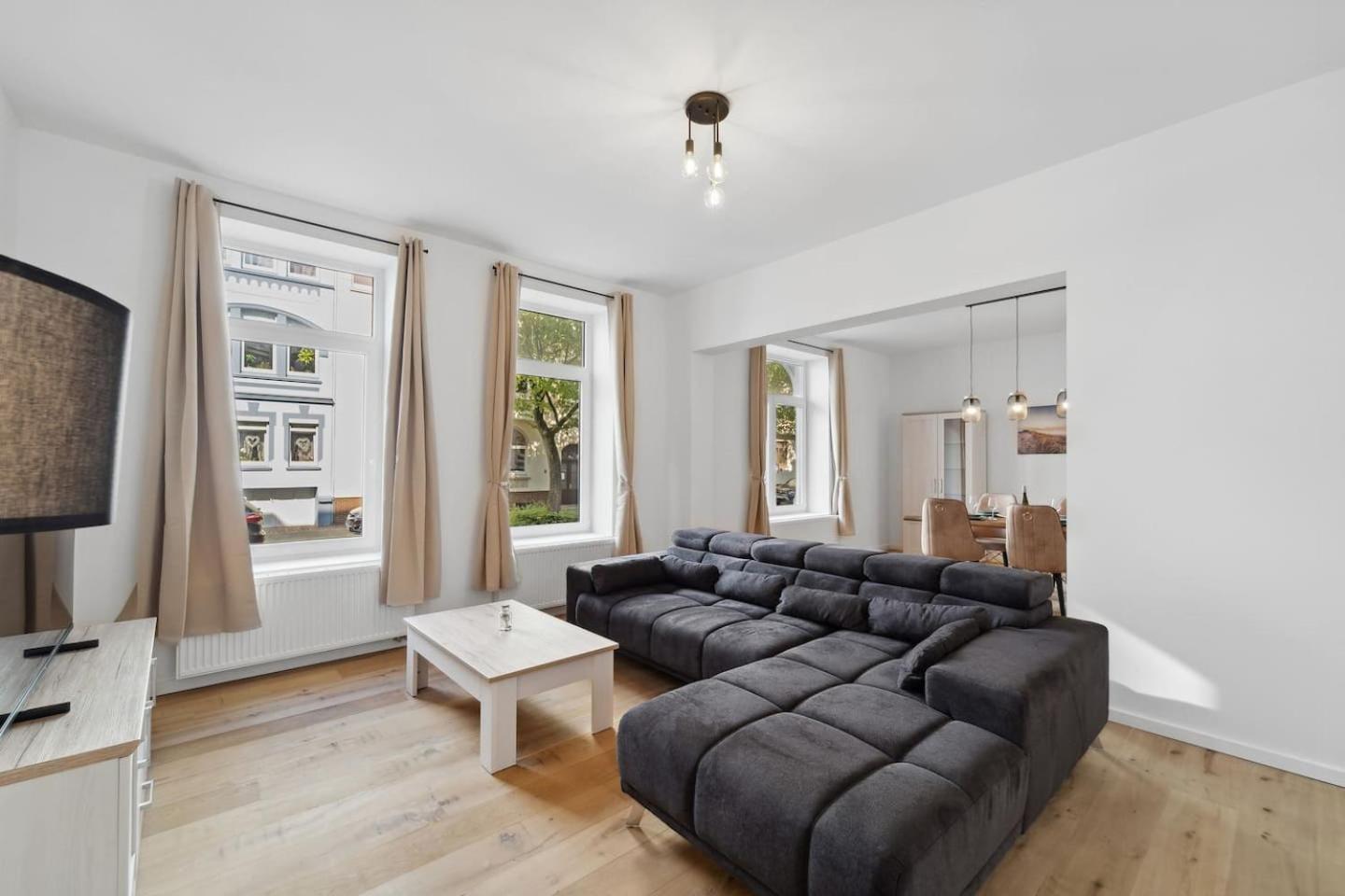 Infinity Stay Ferienapartments Rheinstrasse Wilhelmshaven Luaran gambar