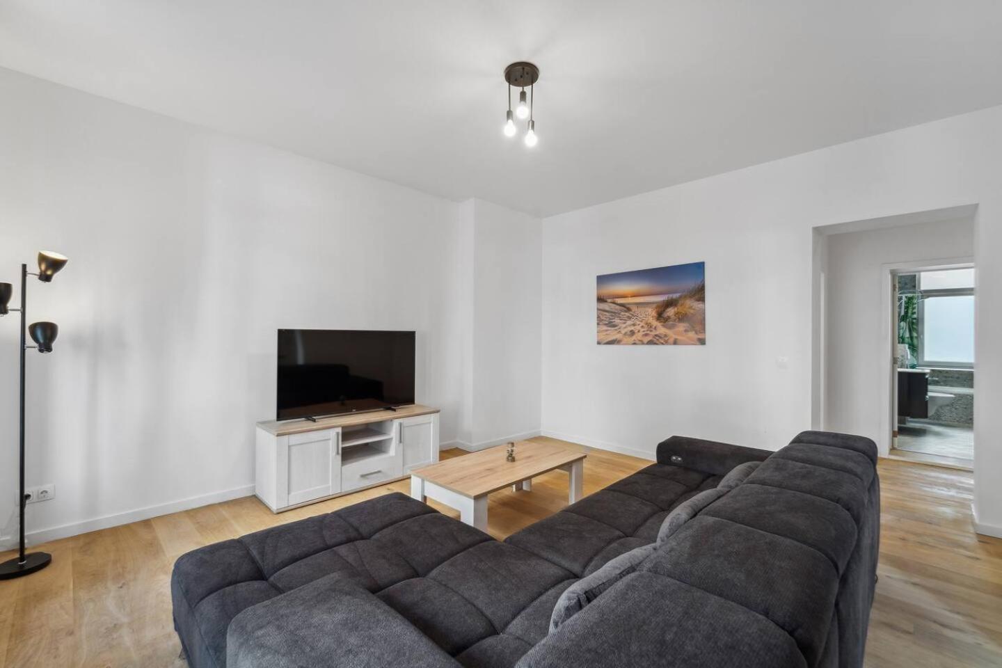 Infinity Stay Ferienapartments Rheinstrasse Wilhelmshaven Luaran gambar