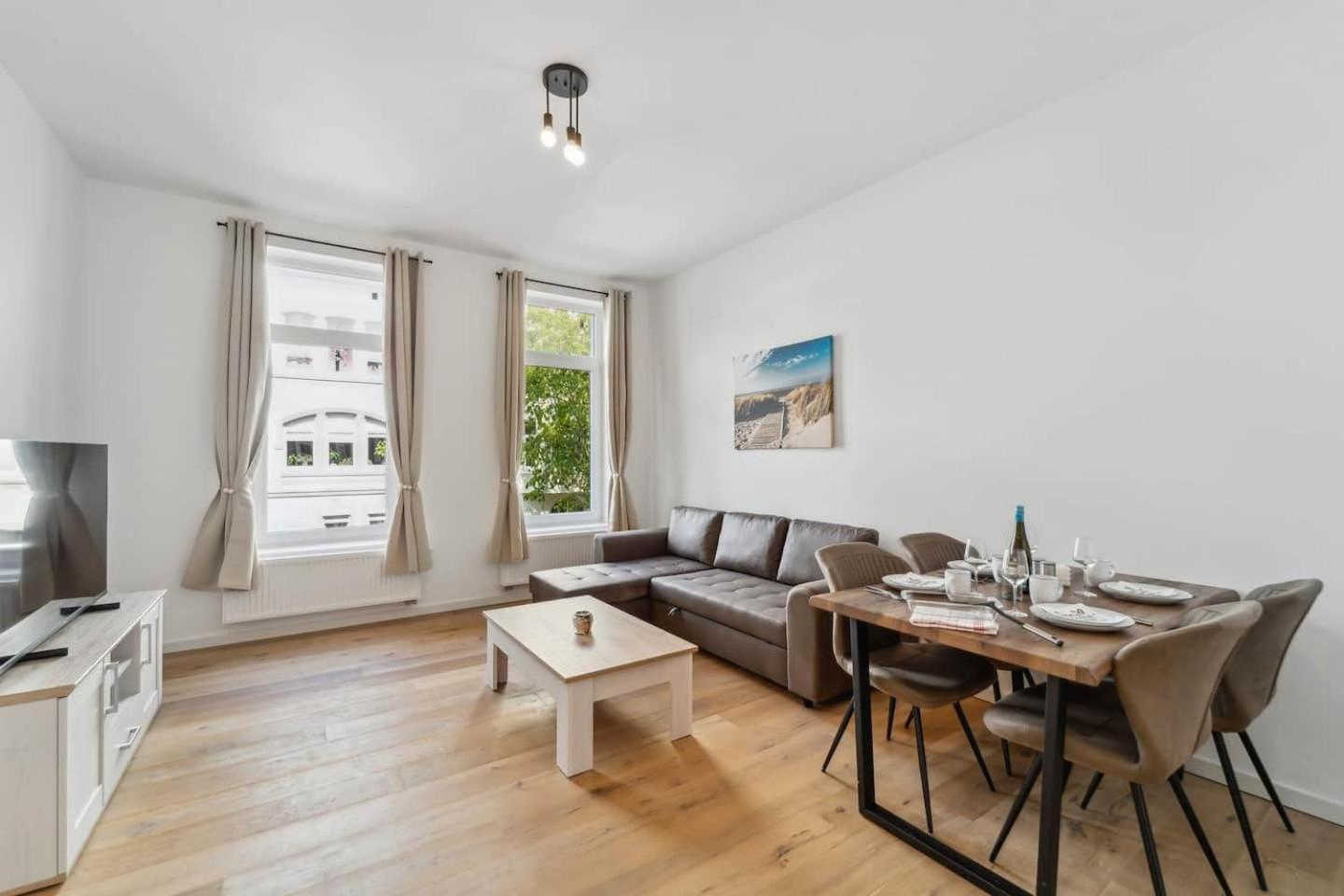 Infinity Stay Ferienapartments Rheinstrasse Wilhelmshaven Luaran gambar